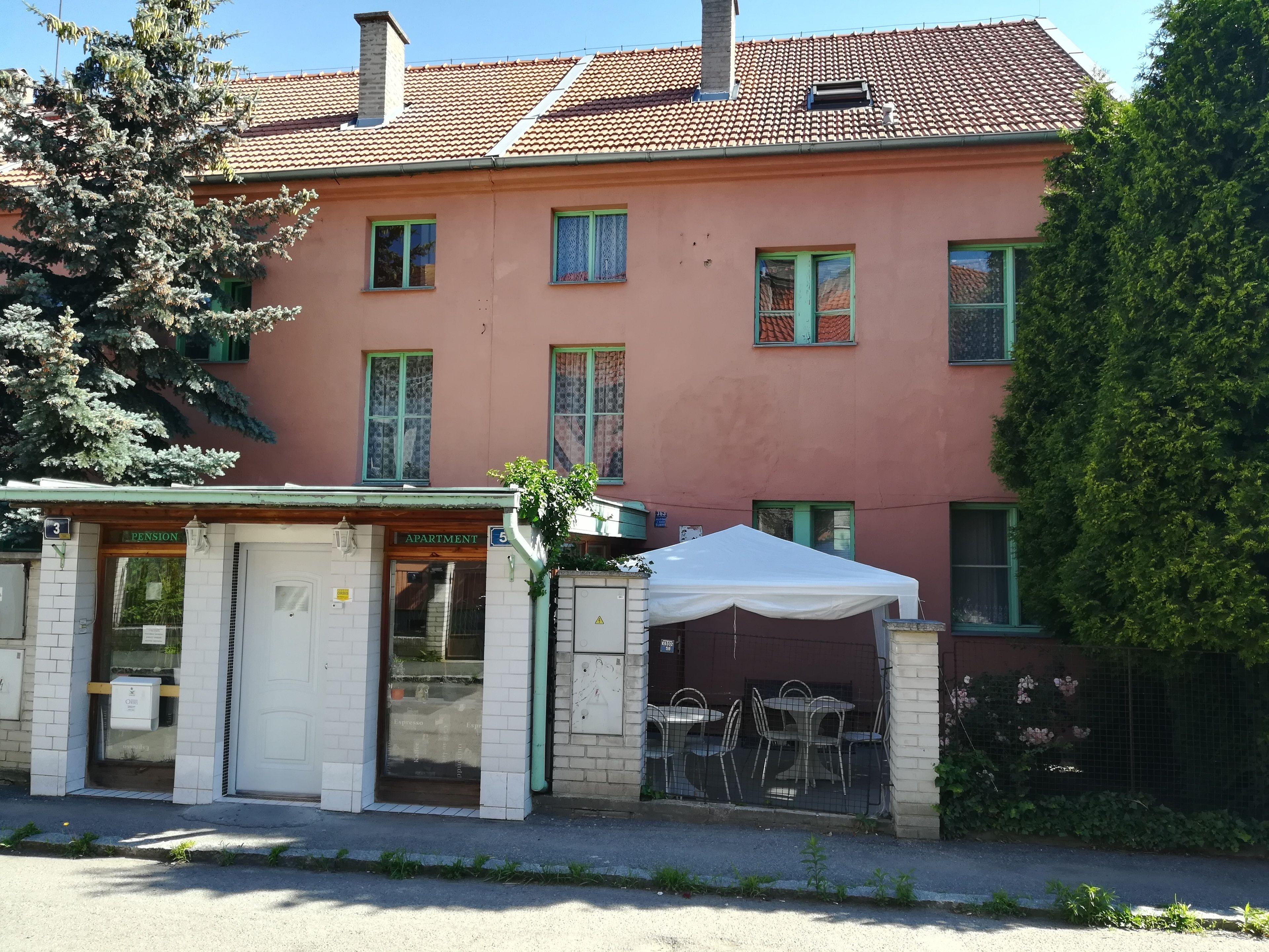 Orbis, Prague